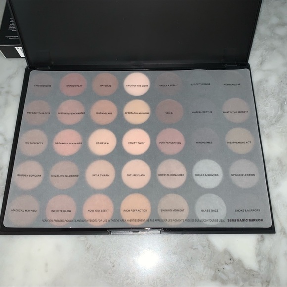 🎨🎉 MORPHE 35MI Magic Mirror Artistry
Palette New Essential artistry curation - Picture 9 of 13